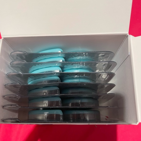 Klorane Eye Patches - Picture 2 of 2